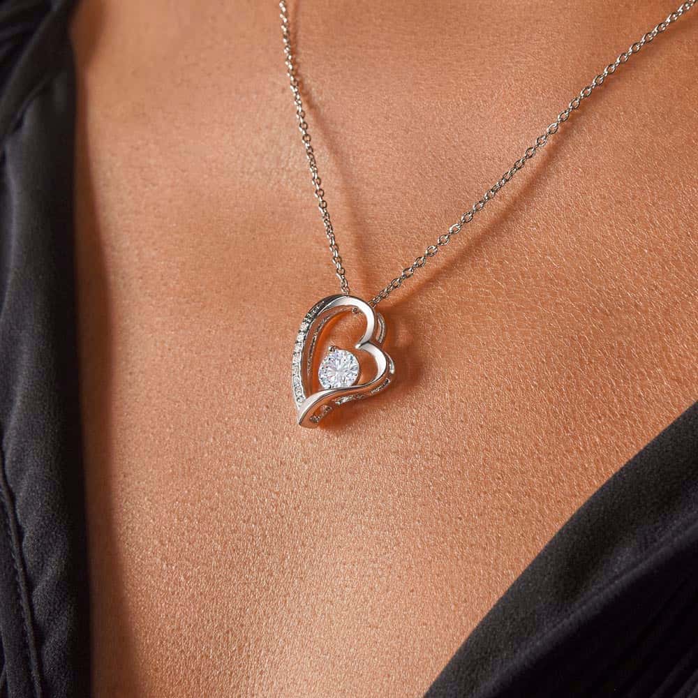 To my Amazing Mom! | Mothers Day Gift | Forever Love Necklace